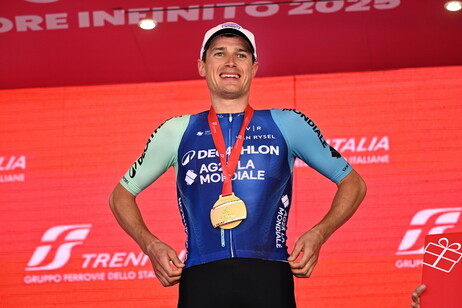 Prodhomme, gregario sorprendente: la vittoria inattesa al Giro.