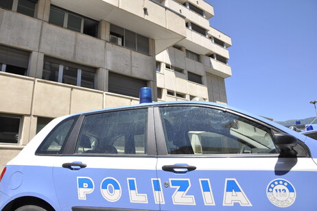 198b257073c38b336ba3a38a26aa3f5b