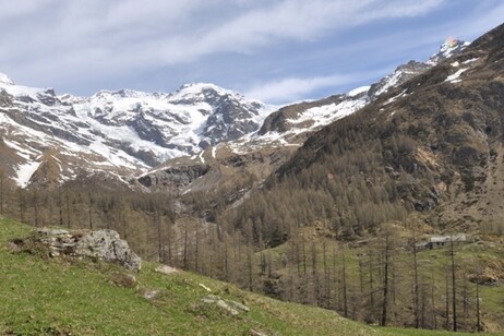 Cortlys, l’idroelettrico al banco di prova tra energia e ambiente alpino.