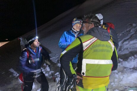 337989a02a7fb77f4f3b11dd13171010