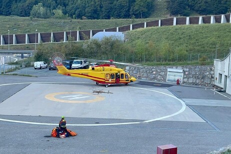 3a6a7afa6f371b67bec12a2f71a7901c