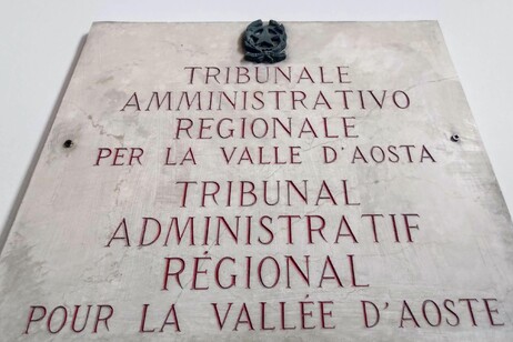 3ff750fbdd55fee7f490bc91e9066026