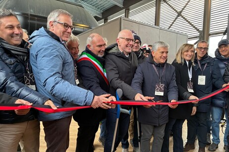 4326e6930ebaa94a4ab97d50bc67527d