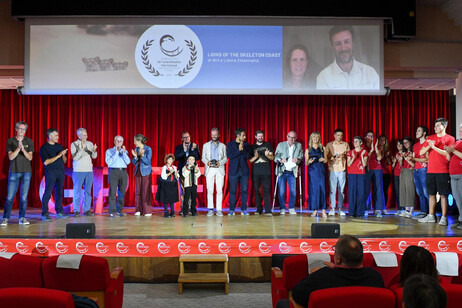 Lions of the Skeleton Coast: oro al Gran Paradiso Film Festival