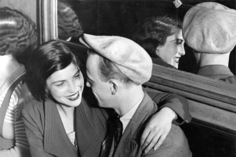 Brassaï aosta: un’eco di Parigi tra ombre e poesia