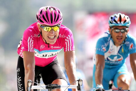 Samuele Privitera, un vuoto incolmabile nel ciclismo.