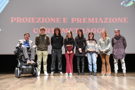 91095b6f734af784bf5a9bce6036a130