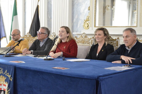 Marché Vert Noël: Aosta risplende con un Natale più ricco e coinvolgente