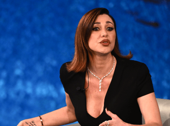 Belen-e-in-dolce-attesa-Lei-rompe-il-silenzio-Grazie-e-il-lattosio