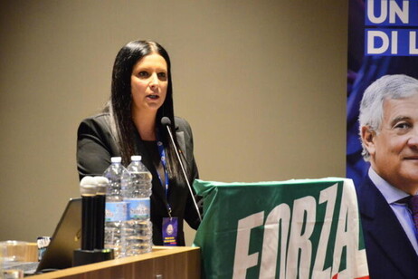 Forza Italia vs La Renaissance: polemiche e accuse in Valle d’Aosta.