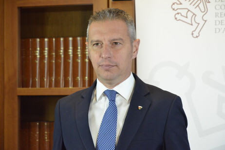 b2f43135f5dbe454dc518ff6609b3826