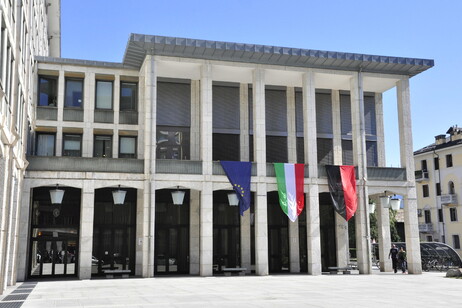 befdcb2ccc4a721f739d847d6953bb6f