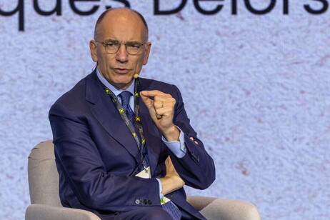 c00d53bf5567078fb30dabc3f083b4b3