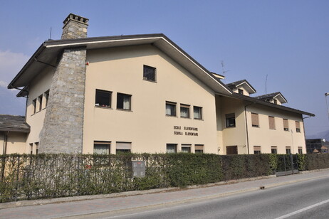 c0cb9498a46a22f2348e5ea8e97f5d46