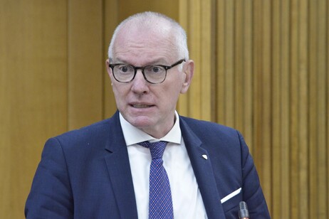 d2157dcec9e8ce19389411ba3dfd6878