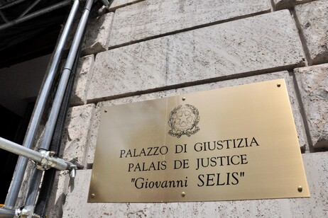 ddfe9d5f5aed94f1ab8e56de468d1c15