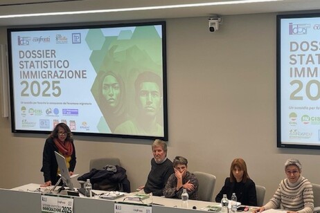 def60ad5e88d174bd271508f1aaa392e