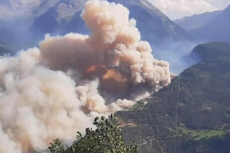 e2f09e74cba38819fb07d3fbd79d7bd5