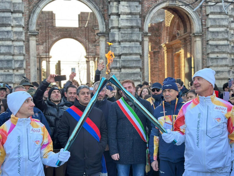 Rivoli nel Viaggio della Fiamma Olimpica verso Milano Cortina 2026