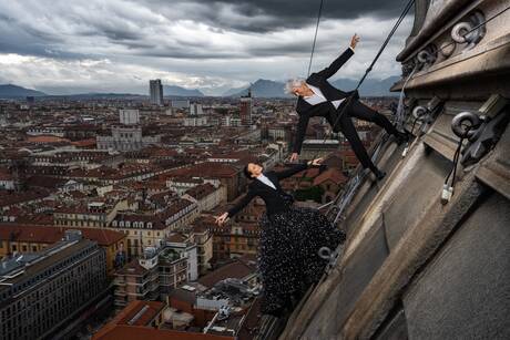 Ghilardi e il Cinema: un Dialogo tra Arte e Storia a Torino