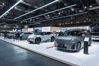 A gennaio vendite globali Geely salgono oltre quota 270 mila
