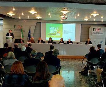 Filiera mondiale dell’ortofrutta si incontra a Macfrut, settore vale circa 19 mld euro