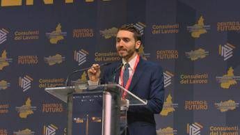 Lavoro, Crosetto (europarlamentare): “Fondi europei per migliorare formazione”