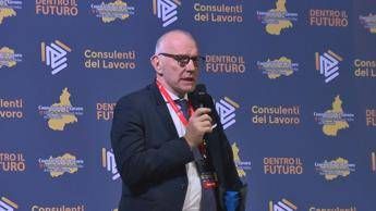 Lavoro, Testolin (Valle d’Aosta): “Alleanza con consulenti per vita professionale di qualità”