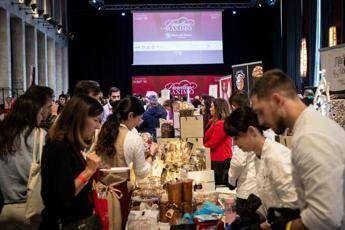 Natale, torna a Roma il Festival Panettone Maximo