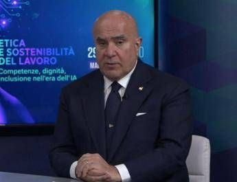 Professioni, De Luca (Consulenti lavoro): “Asse.co? no a polemiche, bene reazione nostra categoria”