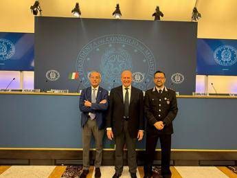 Protocollo d’Intesa ASI per il monitoraggio di Taranto e Terra dei Fuochi